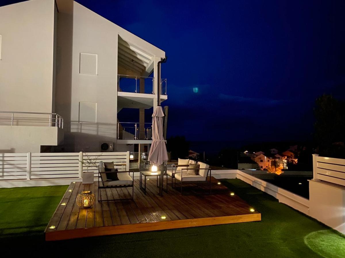 Ellavis Apartments Exterior photo